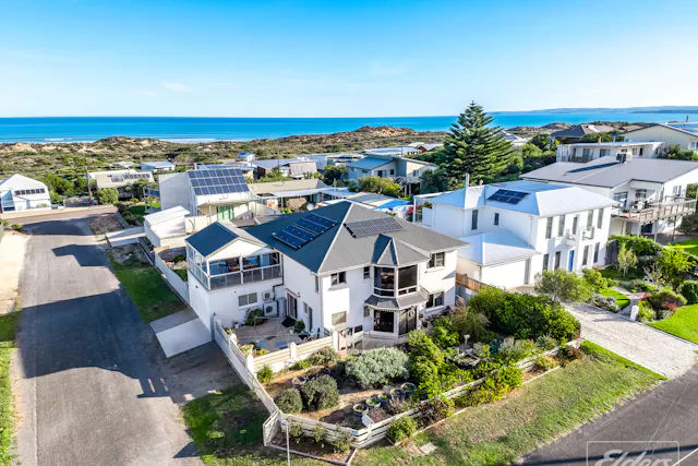 17 Corcoran Avenue — photo from Elders Real Estate Goolwa