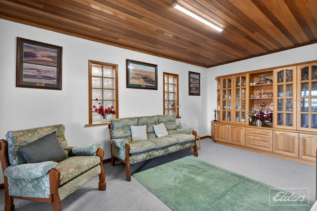 17 Corcoran Avenue, Goolwa Beach, SA, 5214 - Image 2
