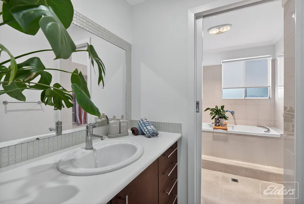 45 Bradford Road, Goolwa Beach, SA, 5214 - Image 15