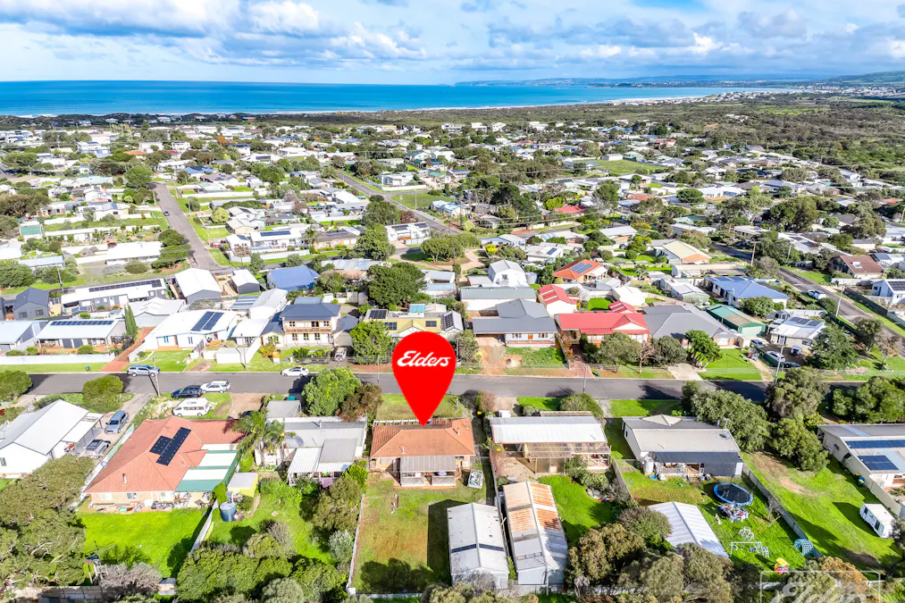18 Lacrington Street, Goolwa Beach, SA, 5214 - Image 2