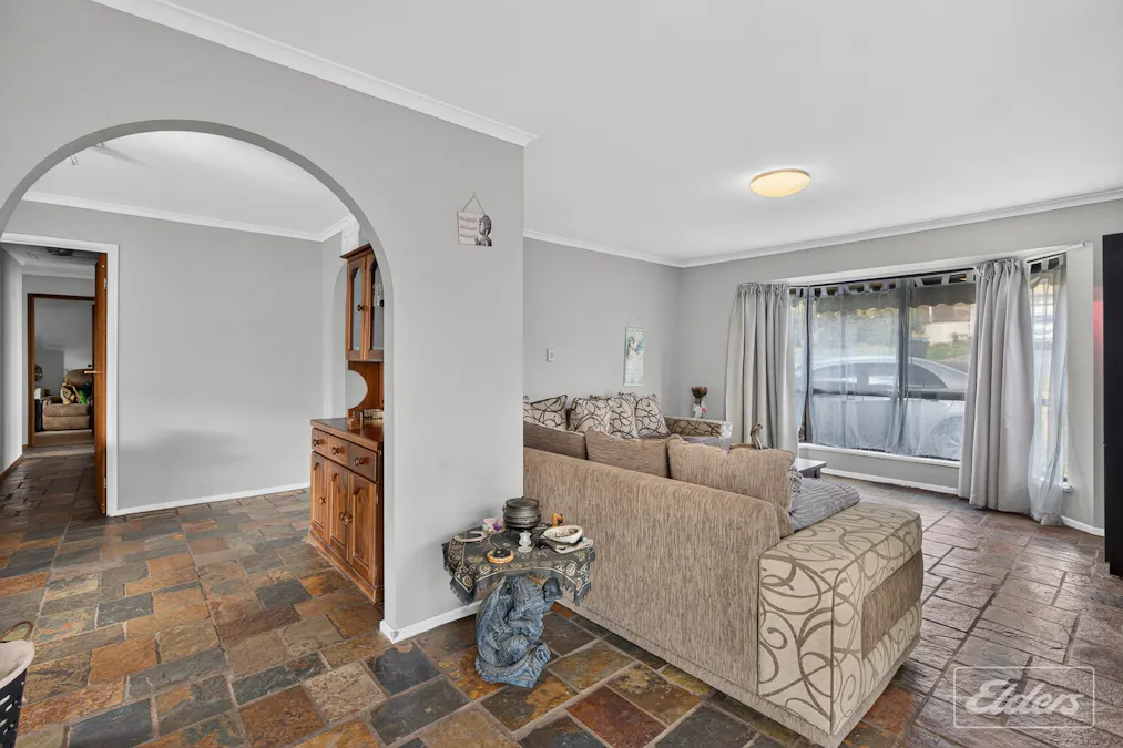 18 Lacrington Street, Goolwa Beach, SA, 5214 - Image 11