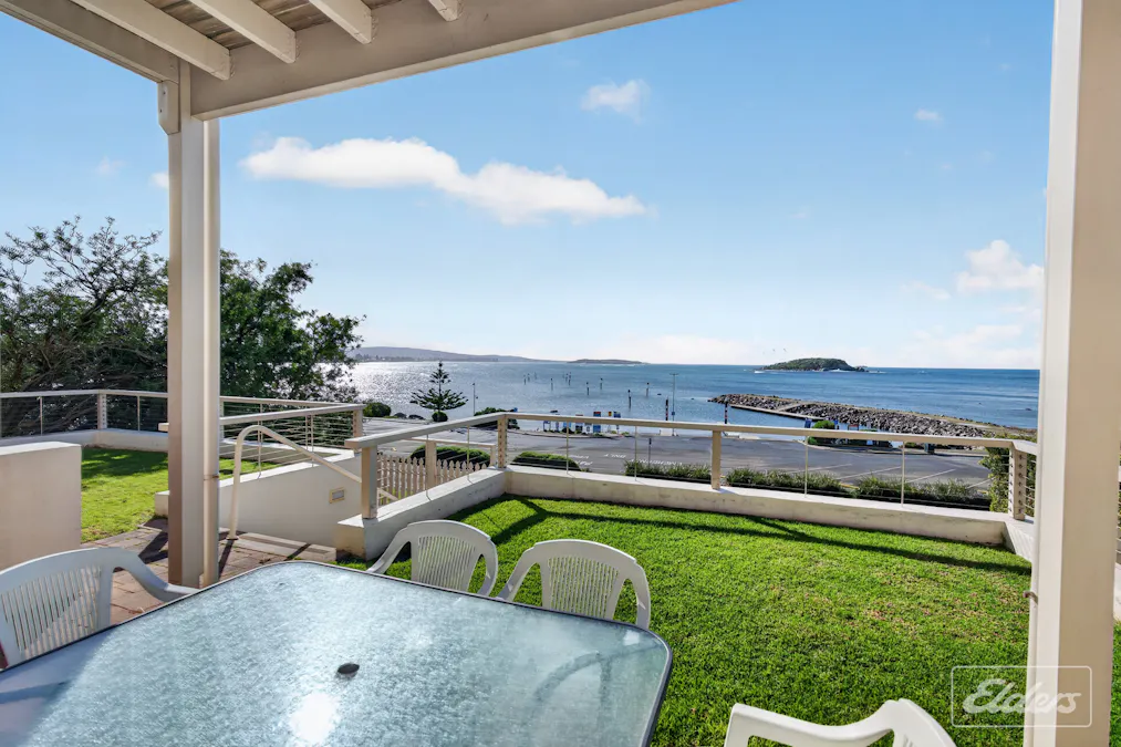 2/10 Investigator Crescent, Encounter Bay, SA, 5211 - Image 8