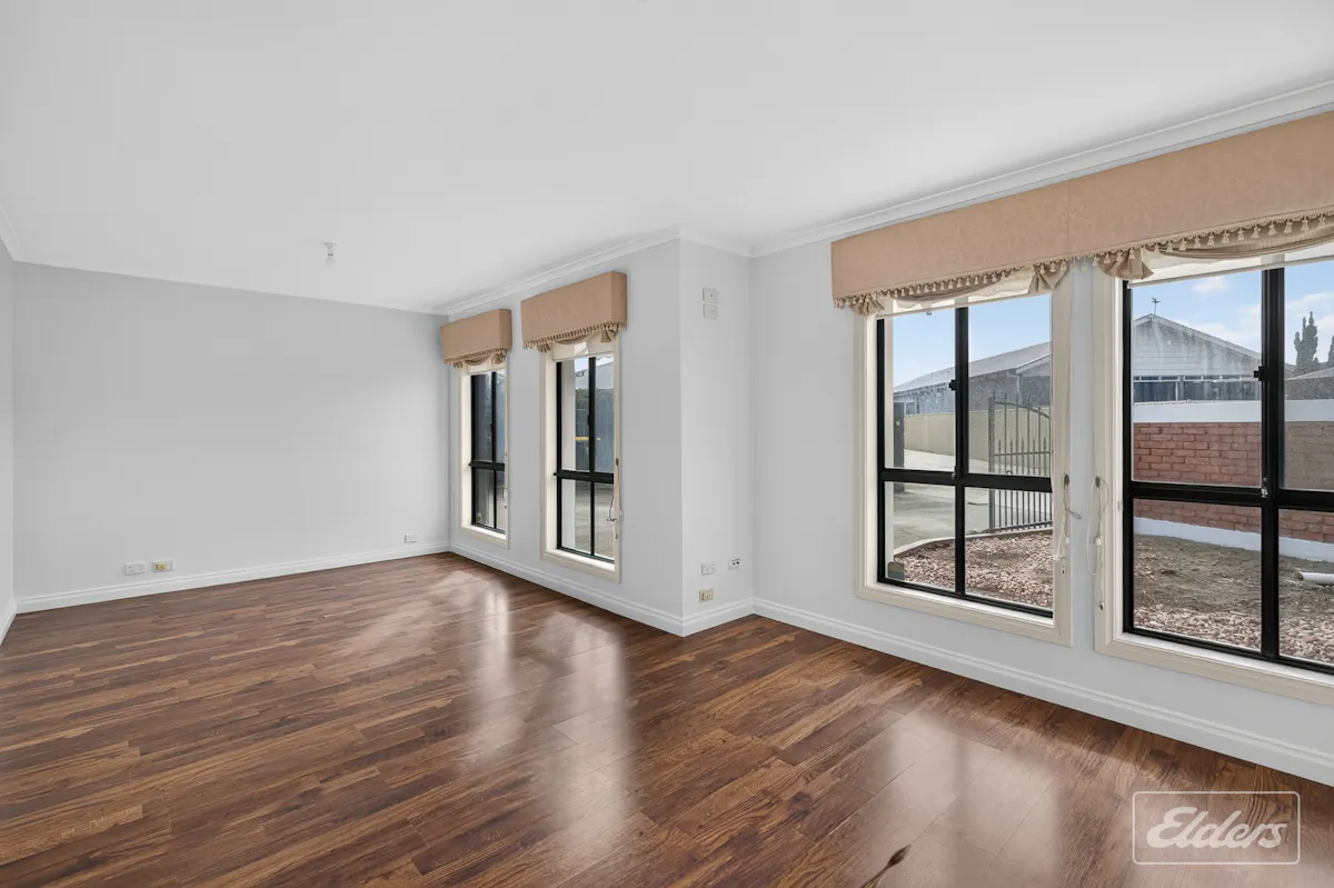 27 Arcadia Avenue — photo 13 of 30