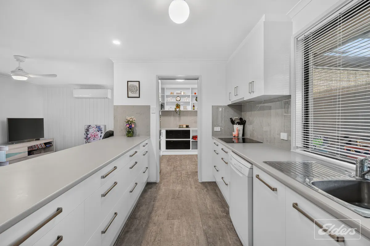 10 Merrett Avenue — photo 7 of 30
