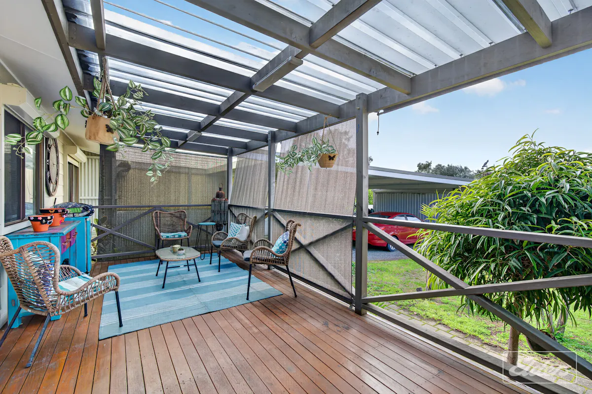 10 Merrett Avenue — photo 18 of 30
