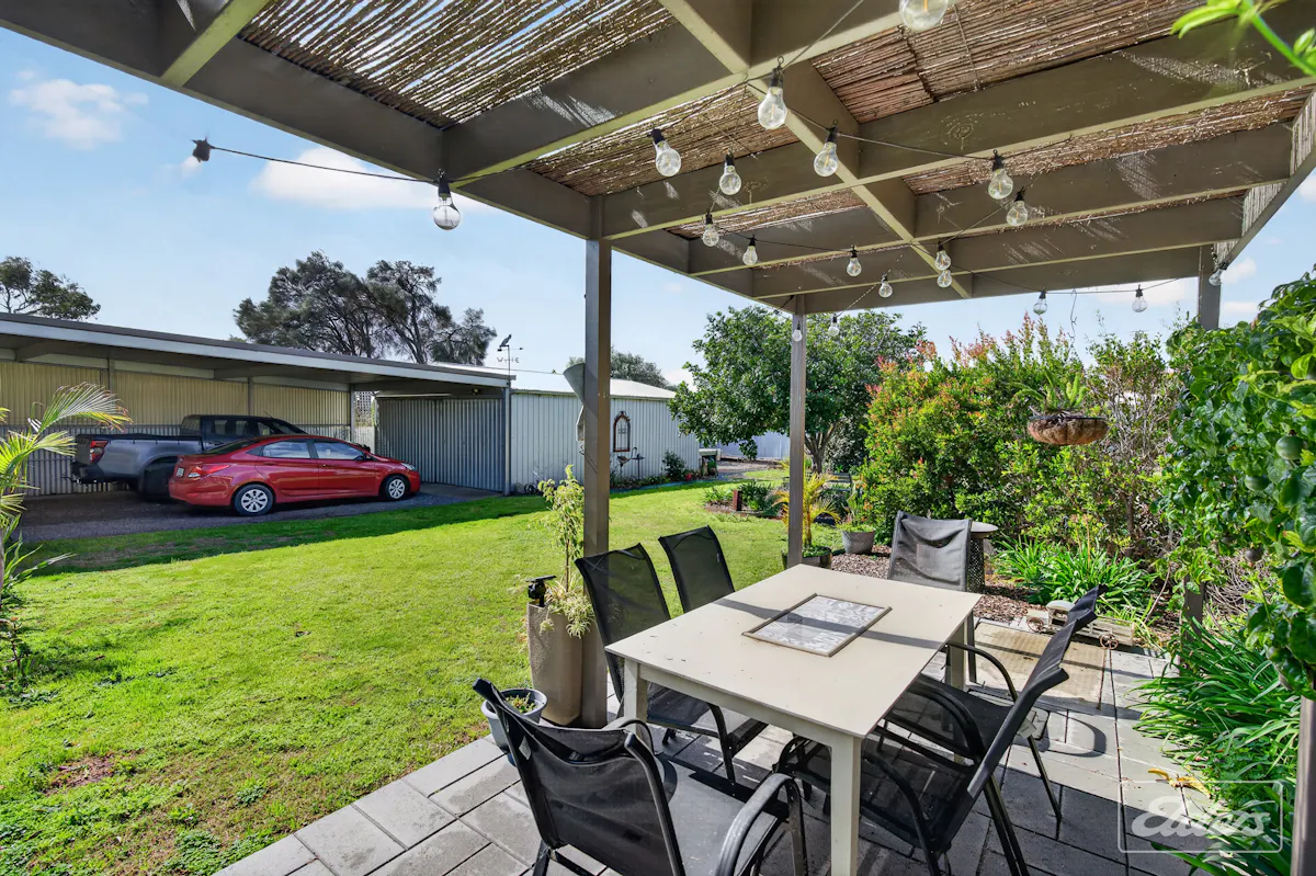 10 Merrett Avenue — photo 21 of 30