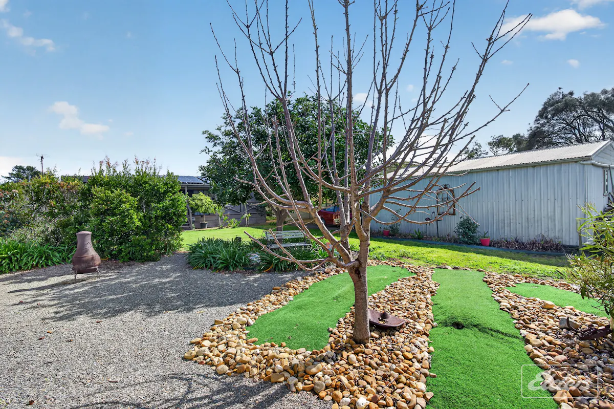 10 Merrett Avenue — photo 26 of 30