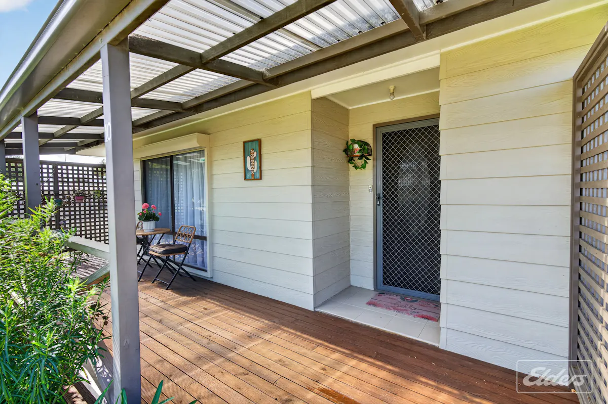 10 Merrett Avenue — photo 2 of 30