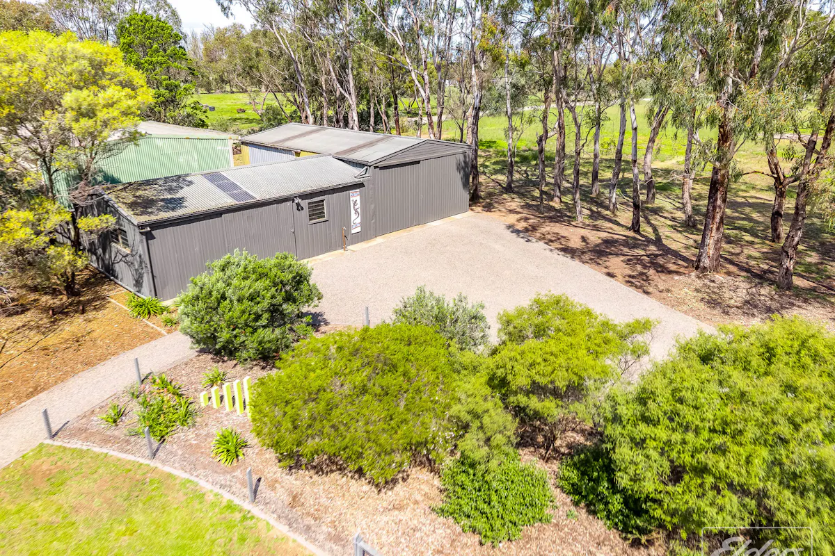 27 Fidock Road — photo 28 of 30