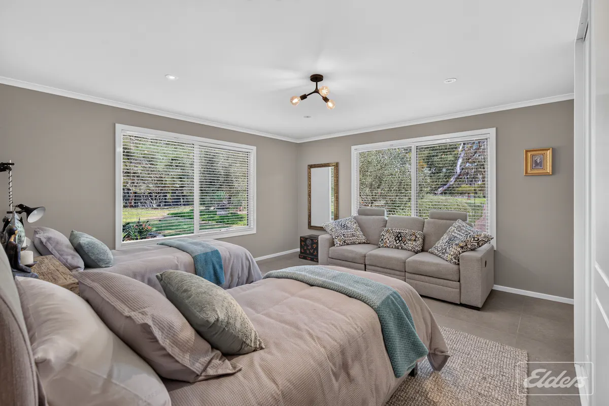 27 Fidock Road — photo 19 of 30