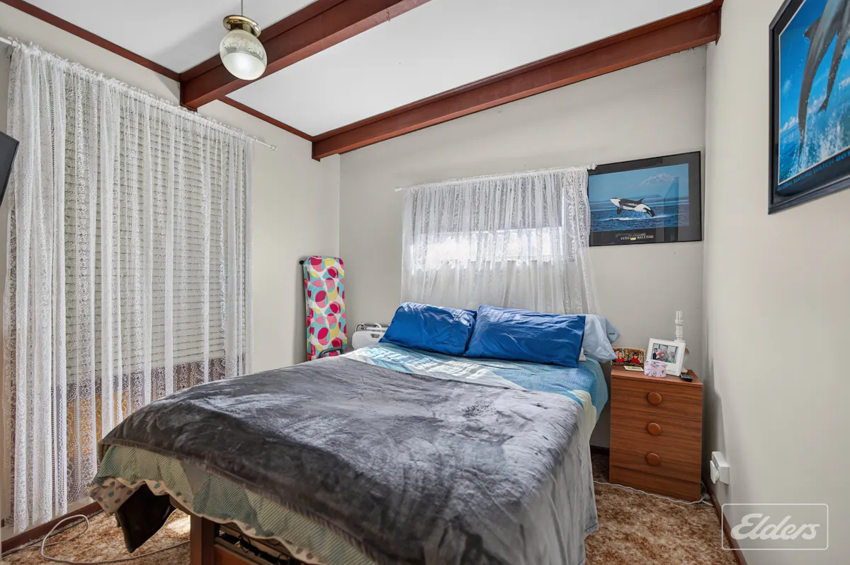13 Castle Avenue — photo 11 of 20