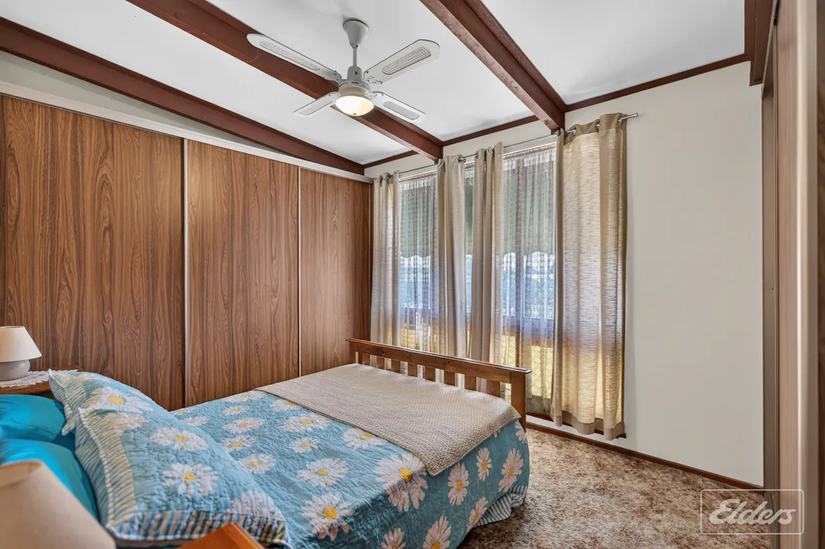 13 Castle Avenue — photo 12 of 20