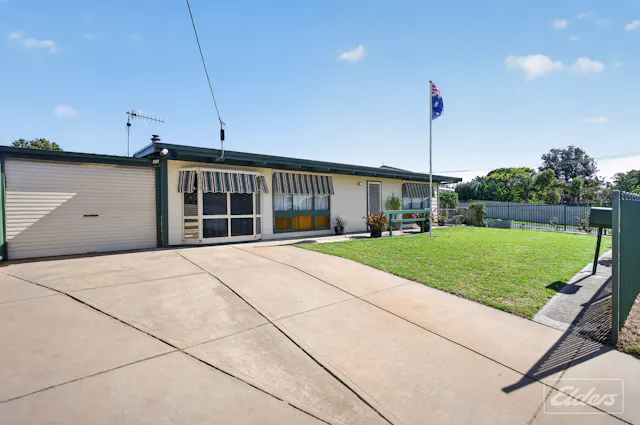 13 Castle Avenue — photo from Elders Real Estate Goolwa