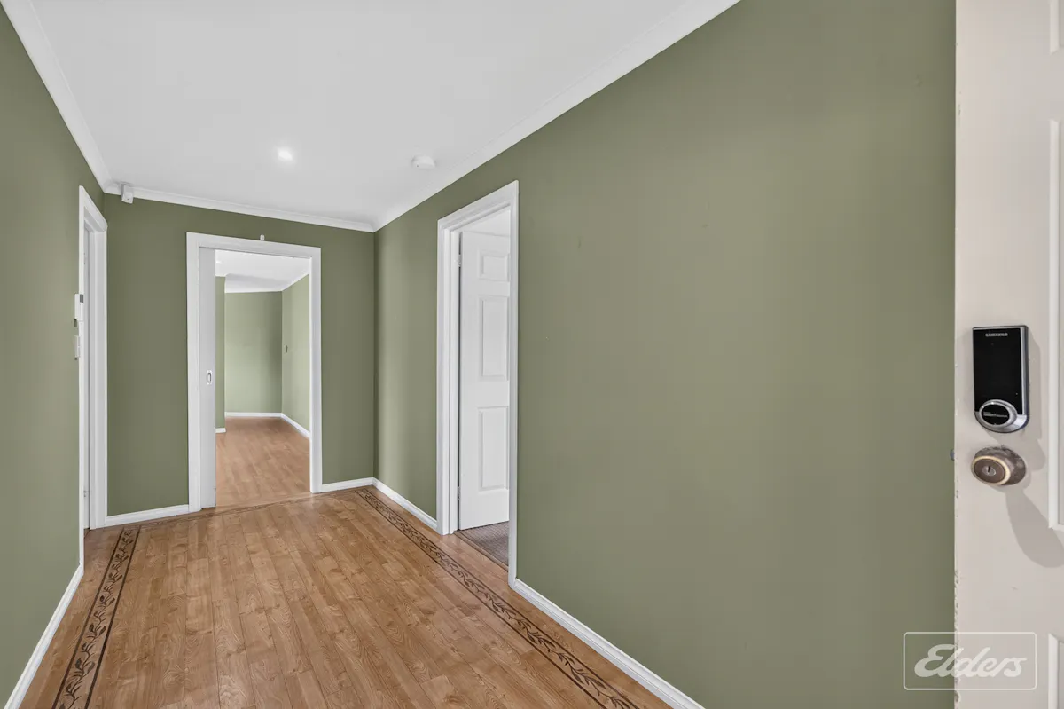 40 Hazel Street — photo 10 of 23