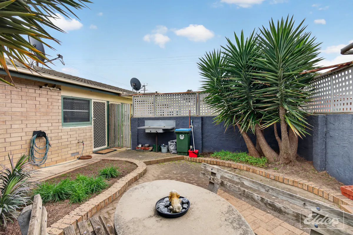 2/10 Oliver Street — photo 10 of 20