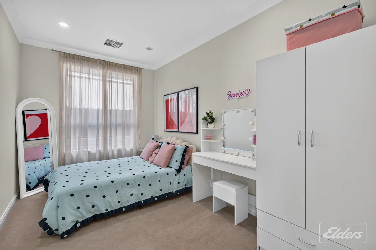 8 Aquamarine Boulevard — photo 18 of 30