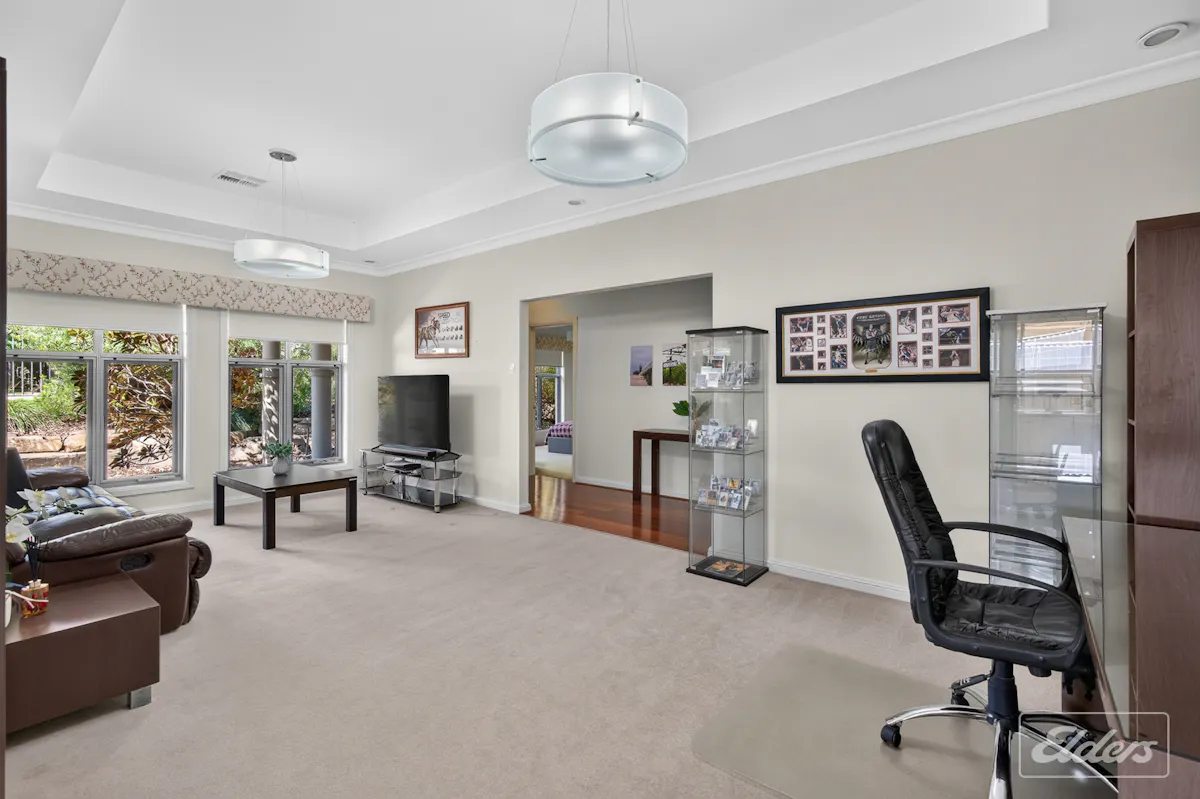 8 Aquamarine Boulevard — photo 6 of 30