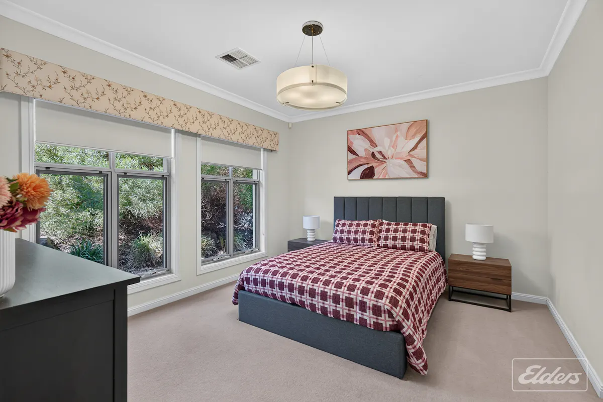 8 Aquamarine Boulevard — photo 15 of 30