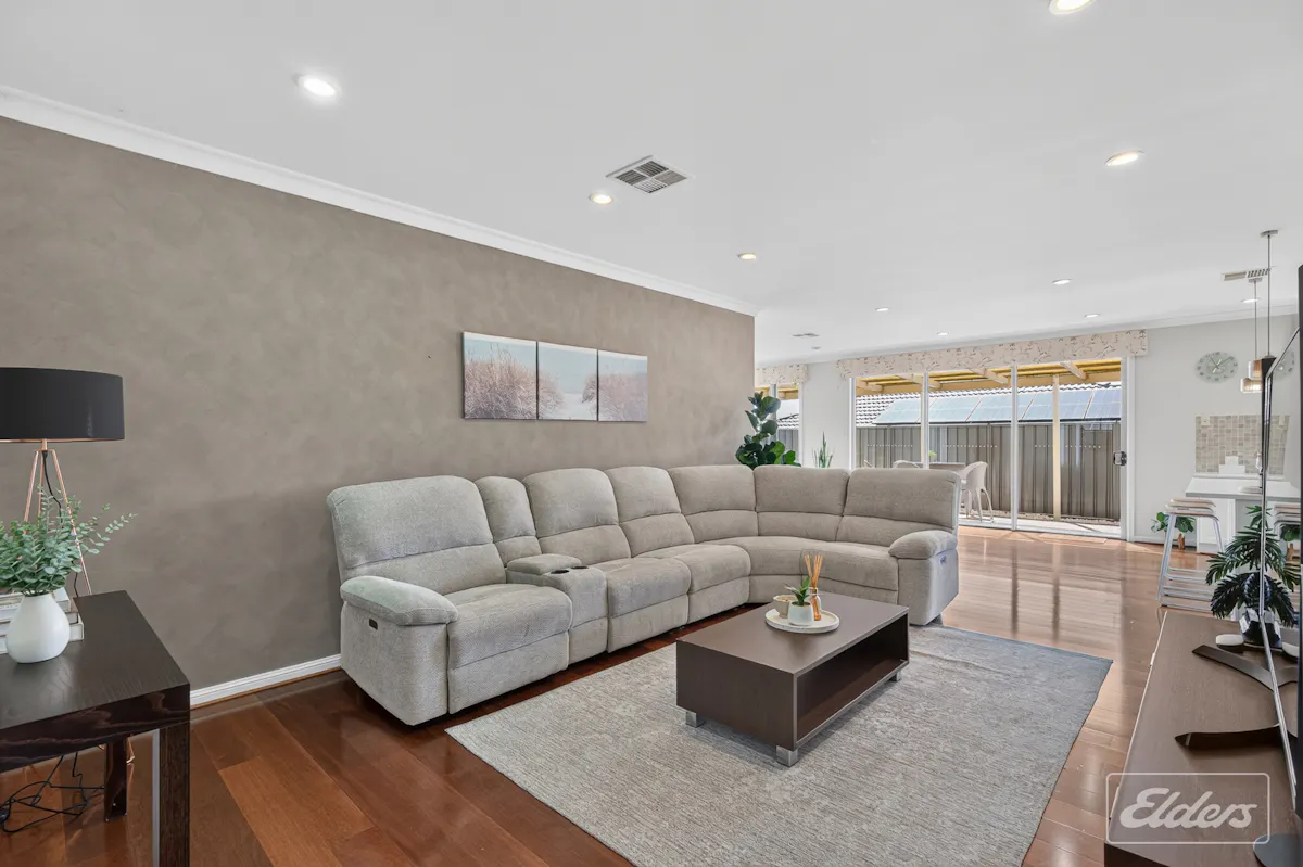 8 Aquamarine Boulevard — photo 14 of 30