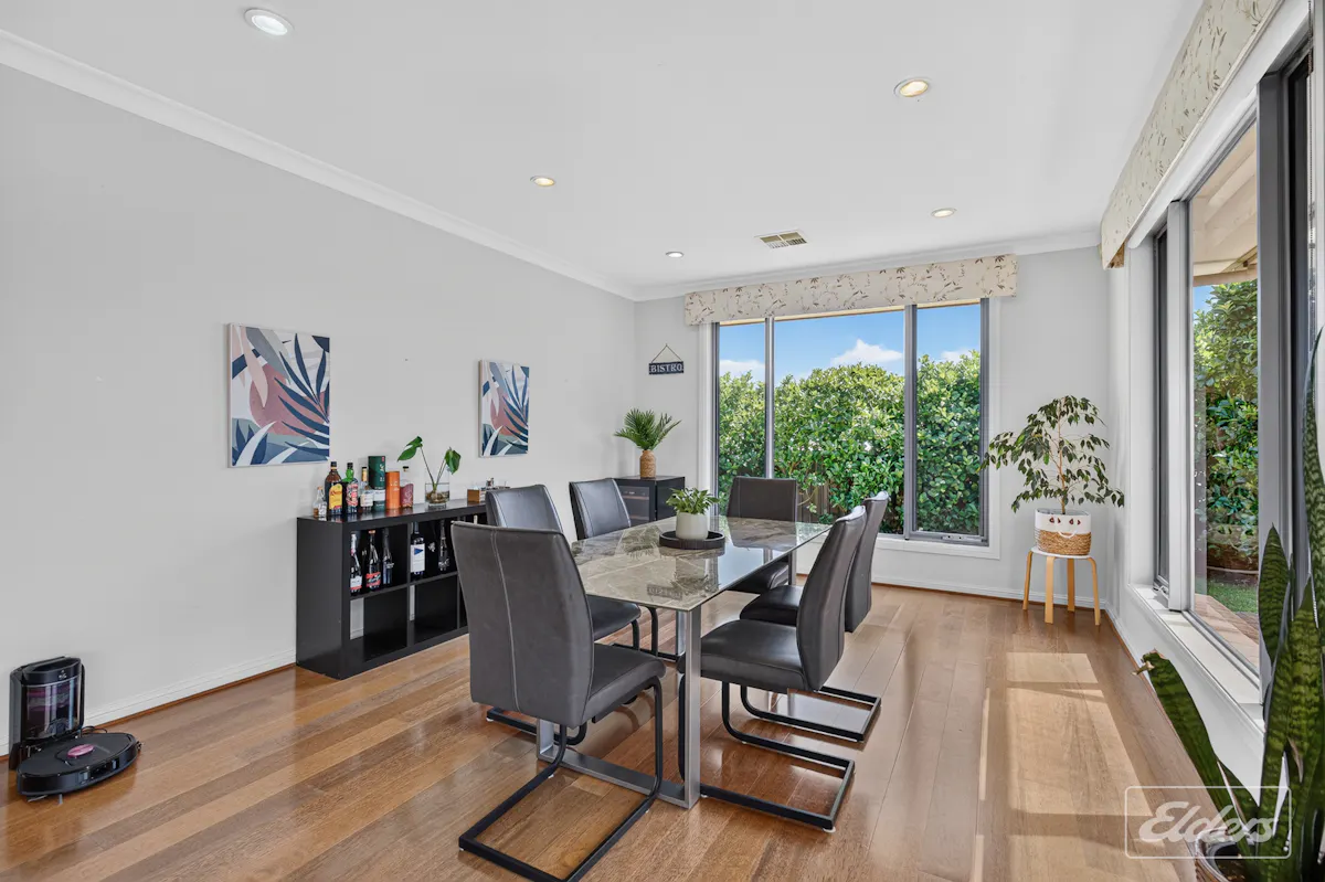8 Aquamarine Boulevard — photo 12 of 30