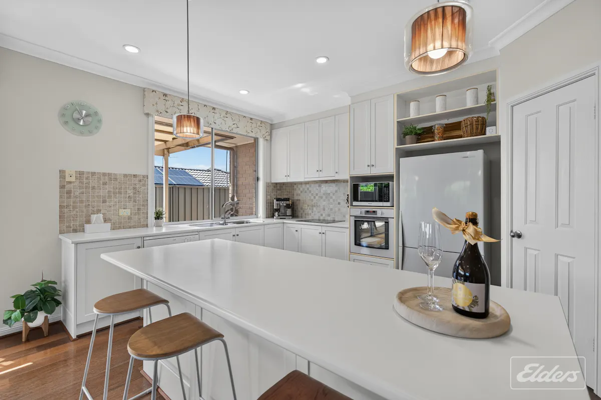 8 Aquamarine Boulevard — photo 8 of 30