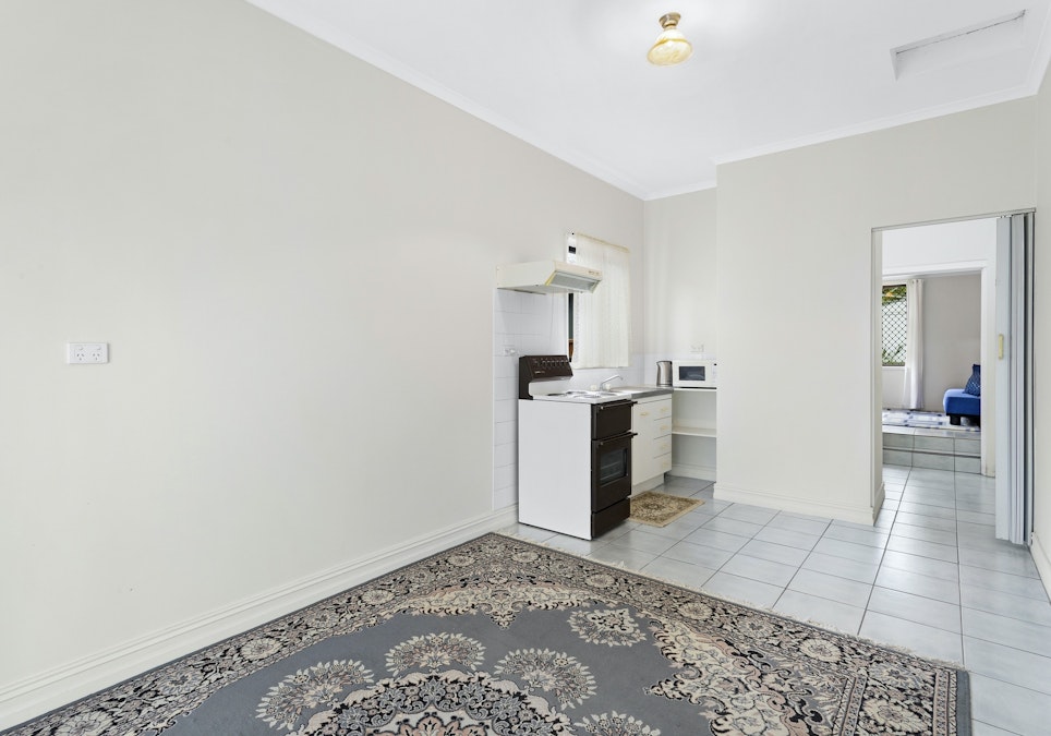 9 Timgalen Avenue, South Penrith, NSW, 2750 - Image 12