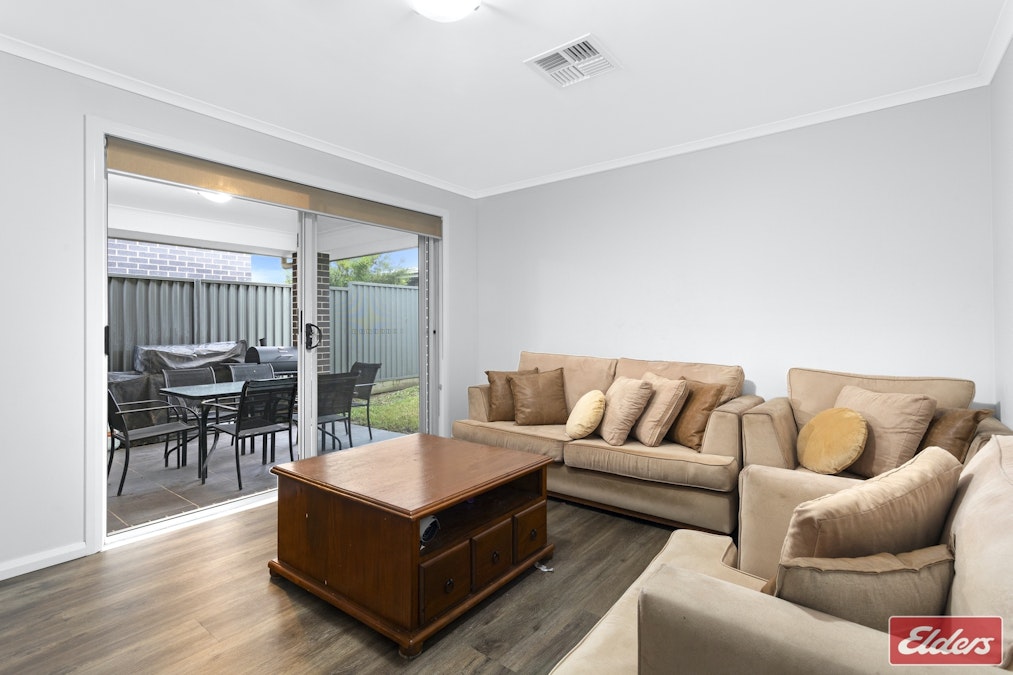 26 Tall Trees Drive, Glenmore Park, NSW, 2745 - Image 12