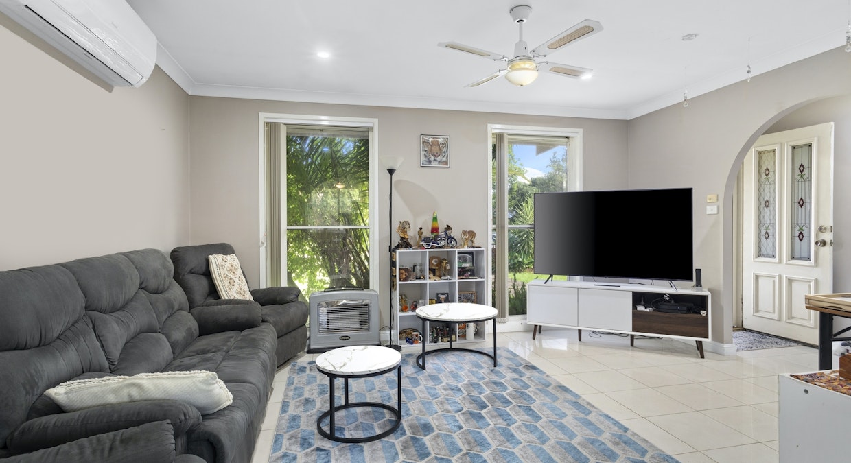 9 Summer Hill Place, St Clair, NSW, 2759 - Image 4