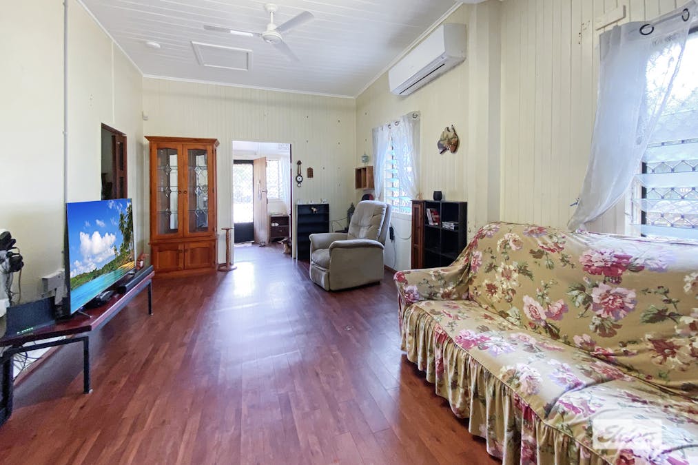 9 Lilian Street, Herberton, QLD, 4887 - Image 3