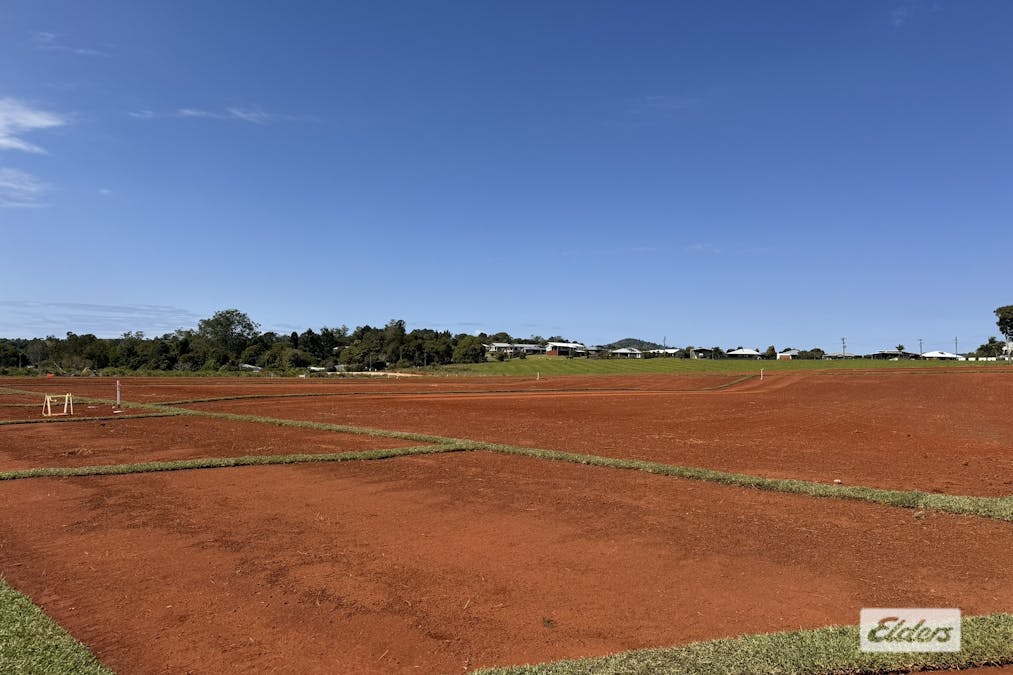 Lakefront Boulevard, Yungaburra, QLD, 4884 - Image 16