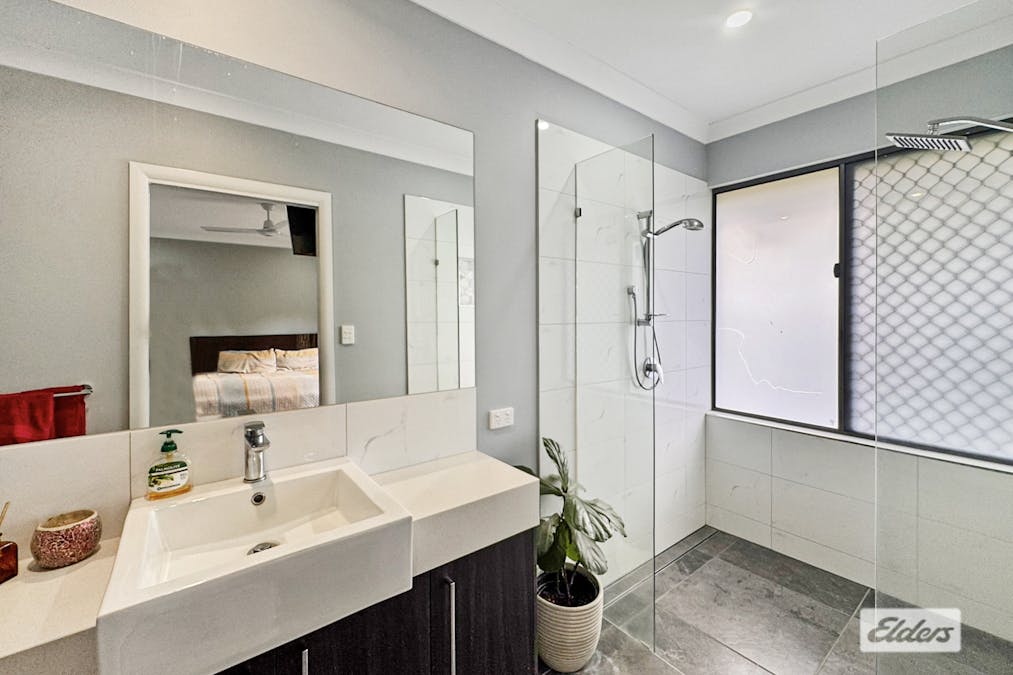 9 Small Close, Carrington, QLD, 4883 - Image 13