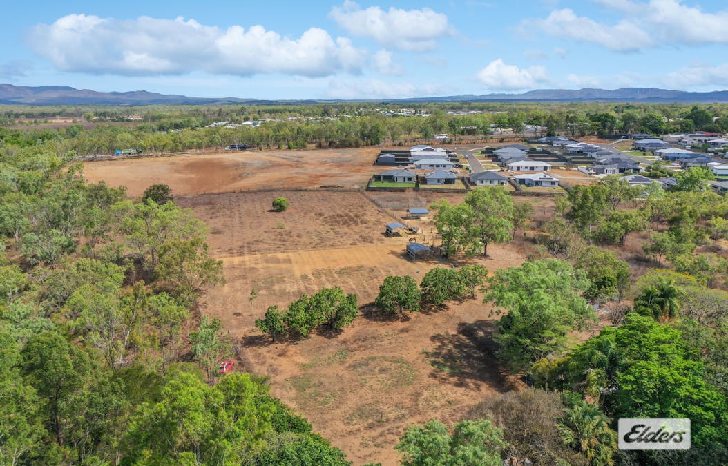 30 Peters Street, Mareeba, QLD, 4880 - Image 2