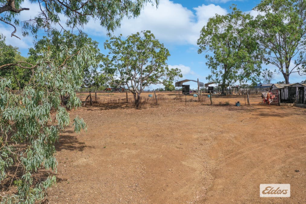 30 Peters Street, Mareeba, QLD, 4880 - Image 11