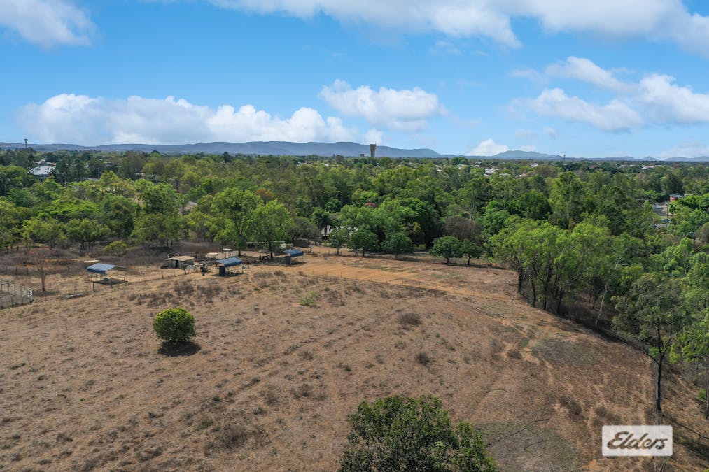 30 Peters Street, Mareeba, QLD, 4880 - Image 18