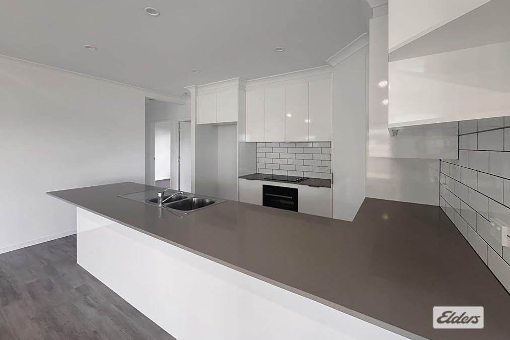 11 Ophelia Avenue, Atherton, QLD, 4883 - Image 7
