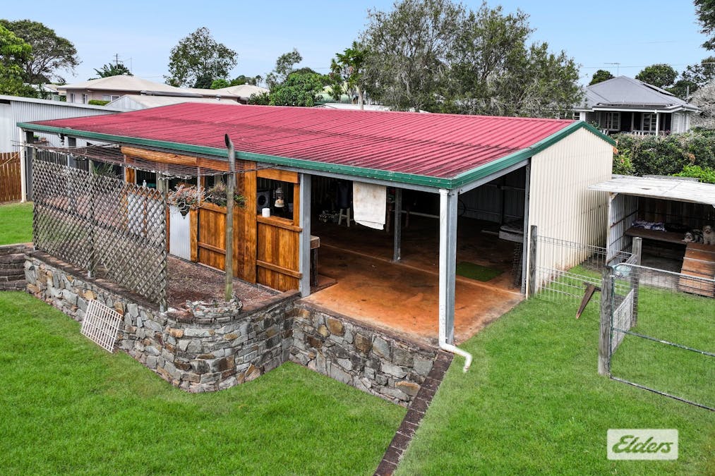 37 Loder Street, Atherton, QLD, 4883 - Image 4