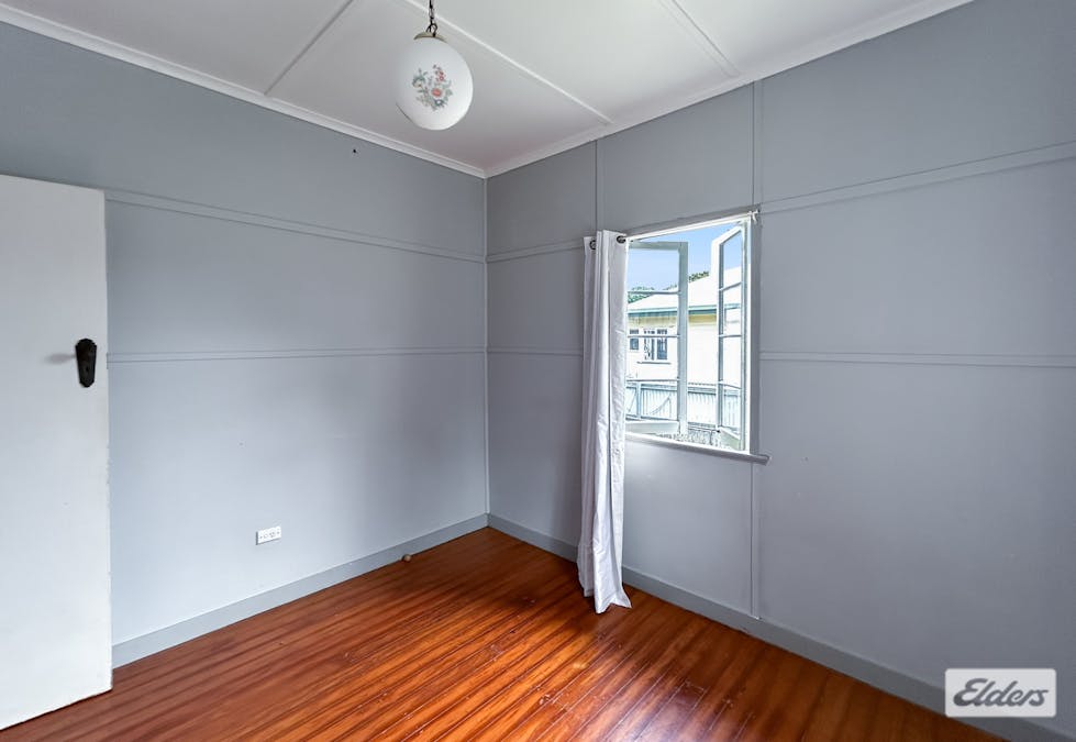 37 Loder Street, Atherton, QLD, 4883 - Image 8