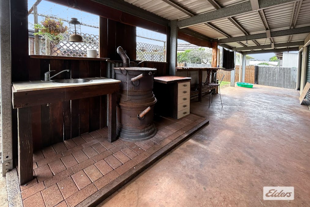 37 Loder Street, Atherton, QLD, 4883 - Image 9
