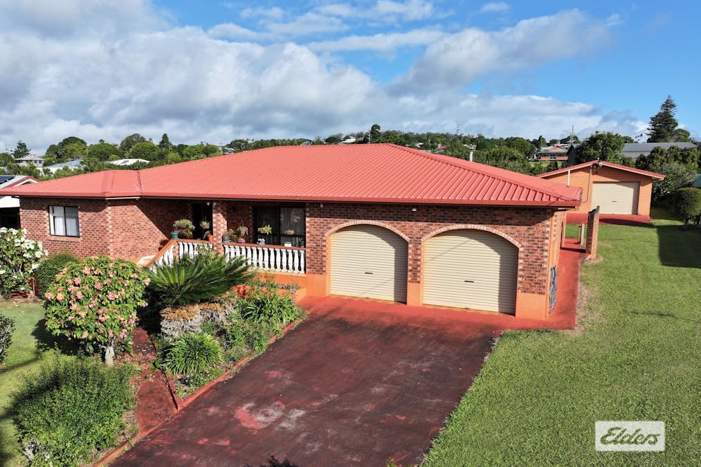 41 Tower Avenue, Atherton, QLD, 4883 - Image 2