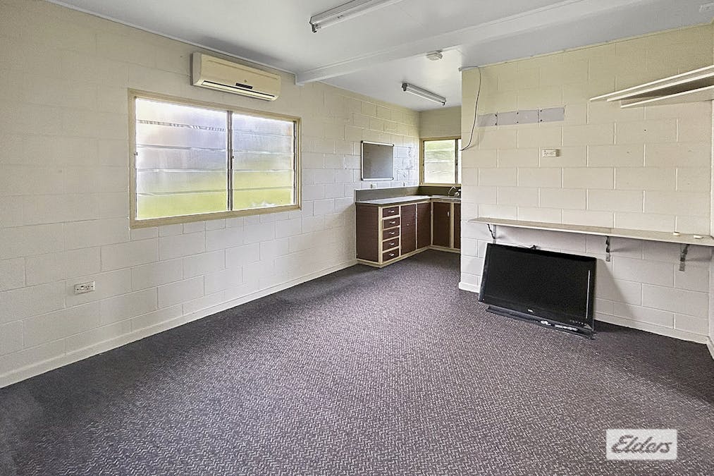 43 Grace Street, Herberton, QLD, 4887 - Image 8