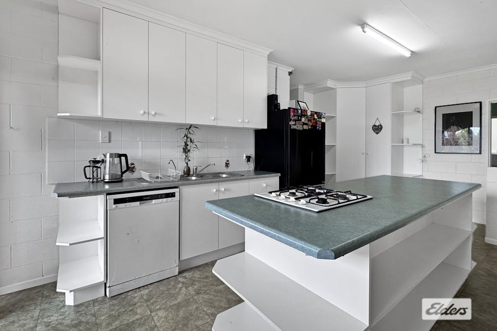 4 Cornish Close, Atherton, QLD, 4883 - Image 6