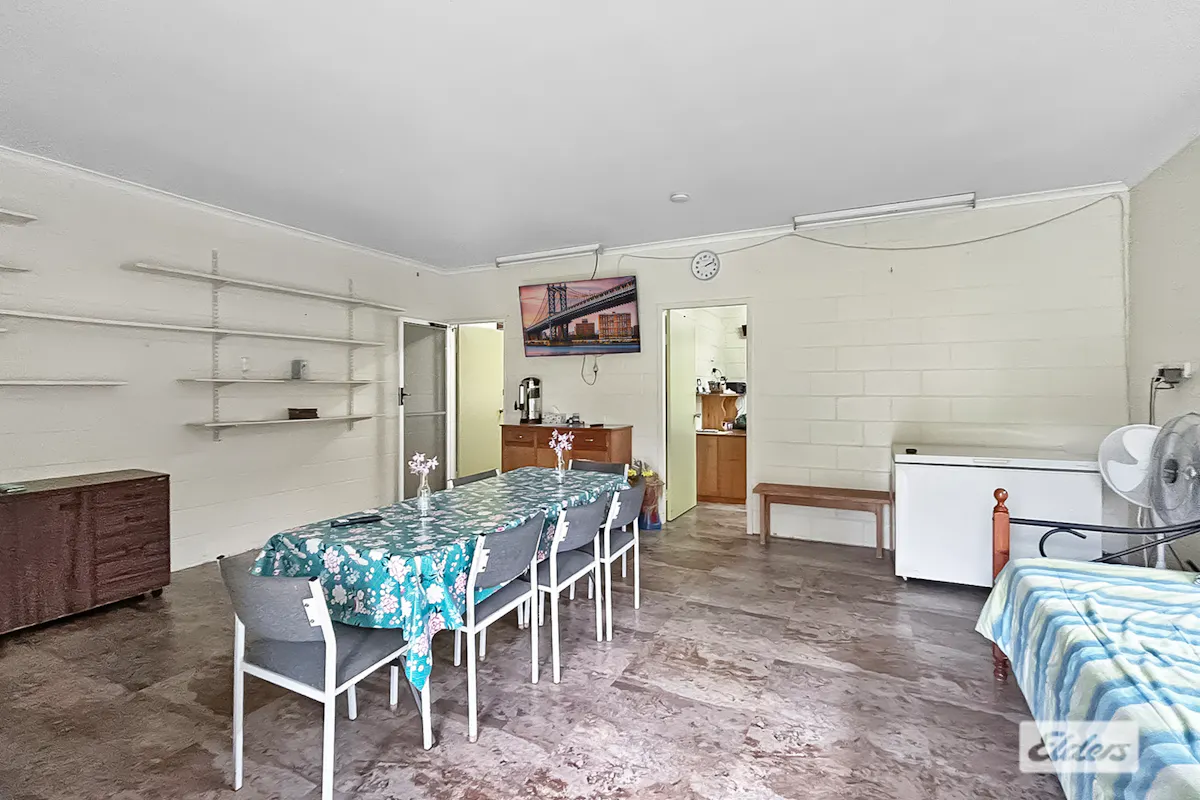 14 Croft Road — photo 13 of 22