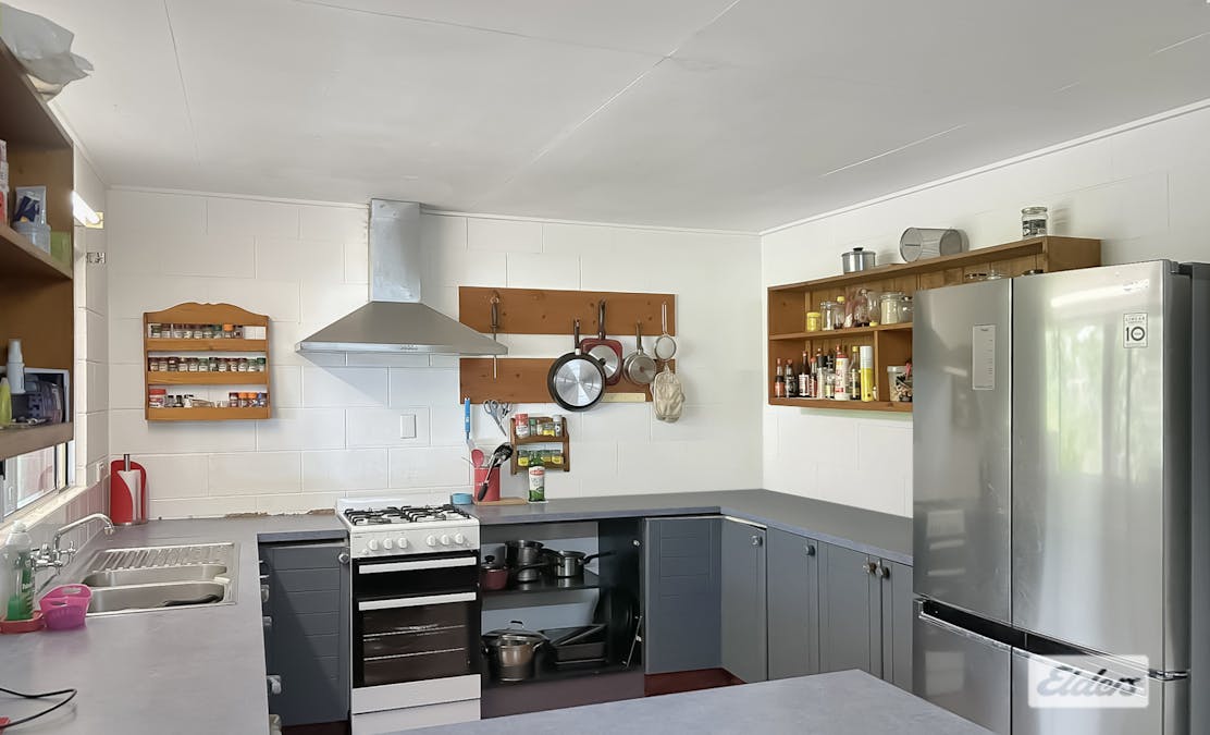 39 Hillcrest Road, Malanda, QLD, 4885 - Image 8