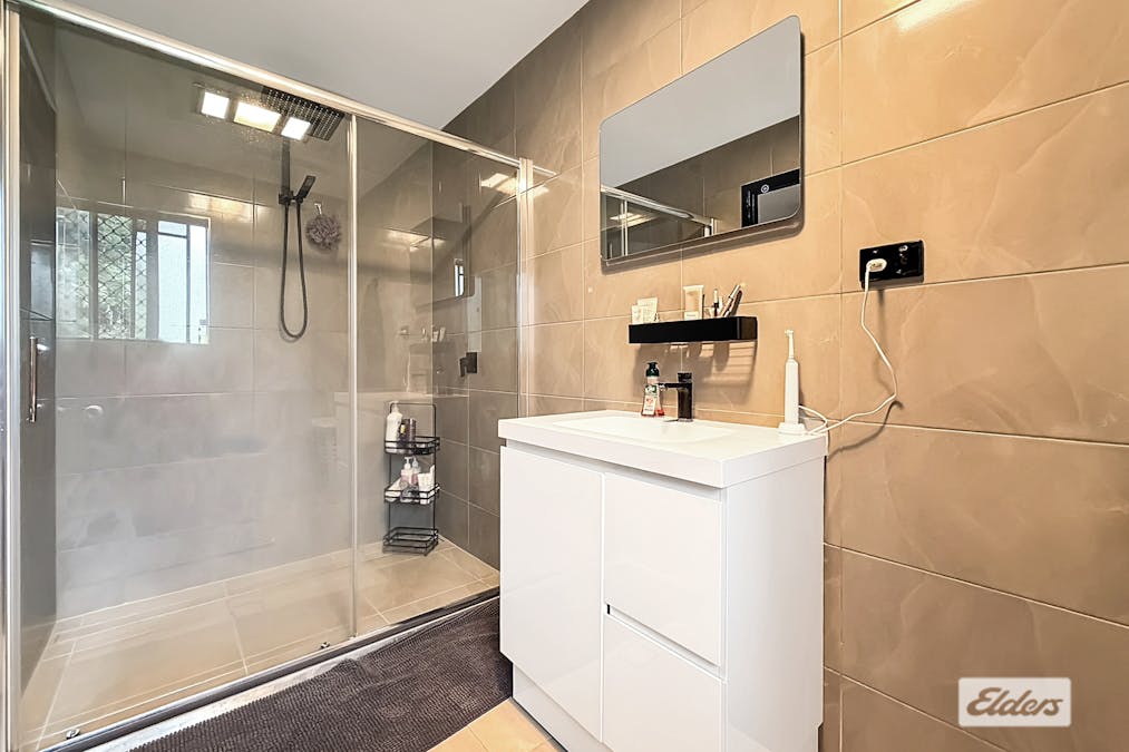 18 Sixth Avenue, Atherton, QLD, 4883 - Image 11