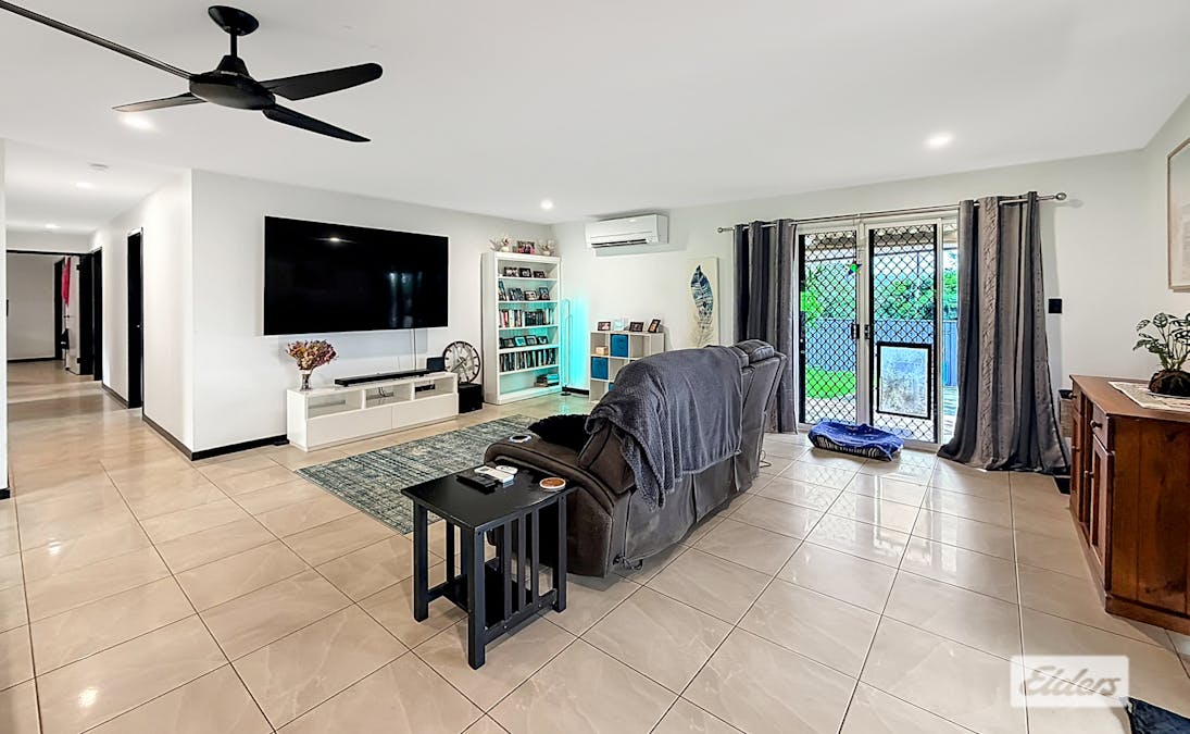 18 Sixth Avenue, Atherton, QLD, 4883 - Image 4