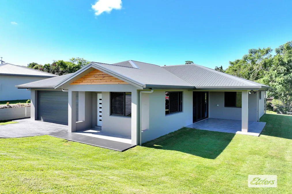 17 Hickory Terrace, Yungaburra, QLD, 4884 - Image 2