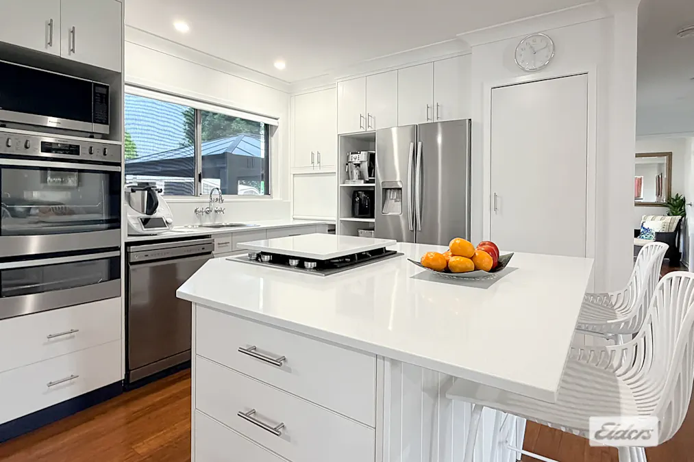 5 Third Avenue, Atherton, QLD, 4883 - Image 3