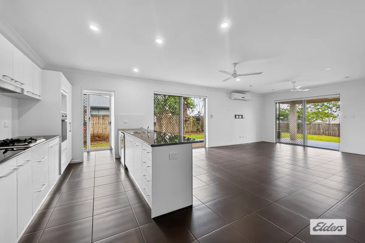 14 Bellamy Drive — photo 3 of 15