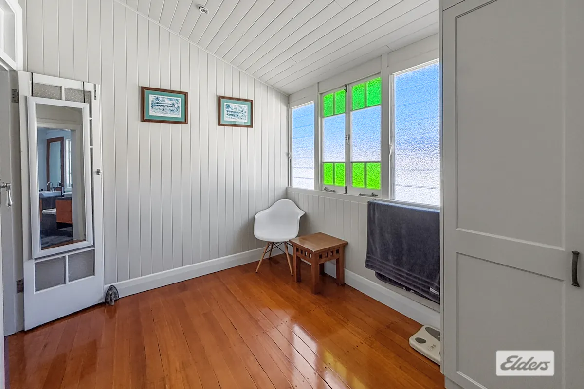 37 Victoria Street — photo 11 of 30