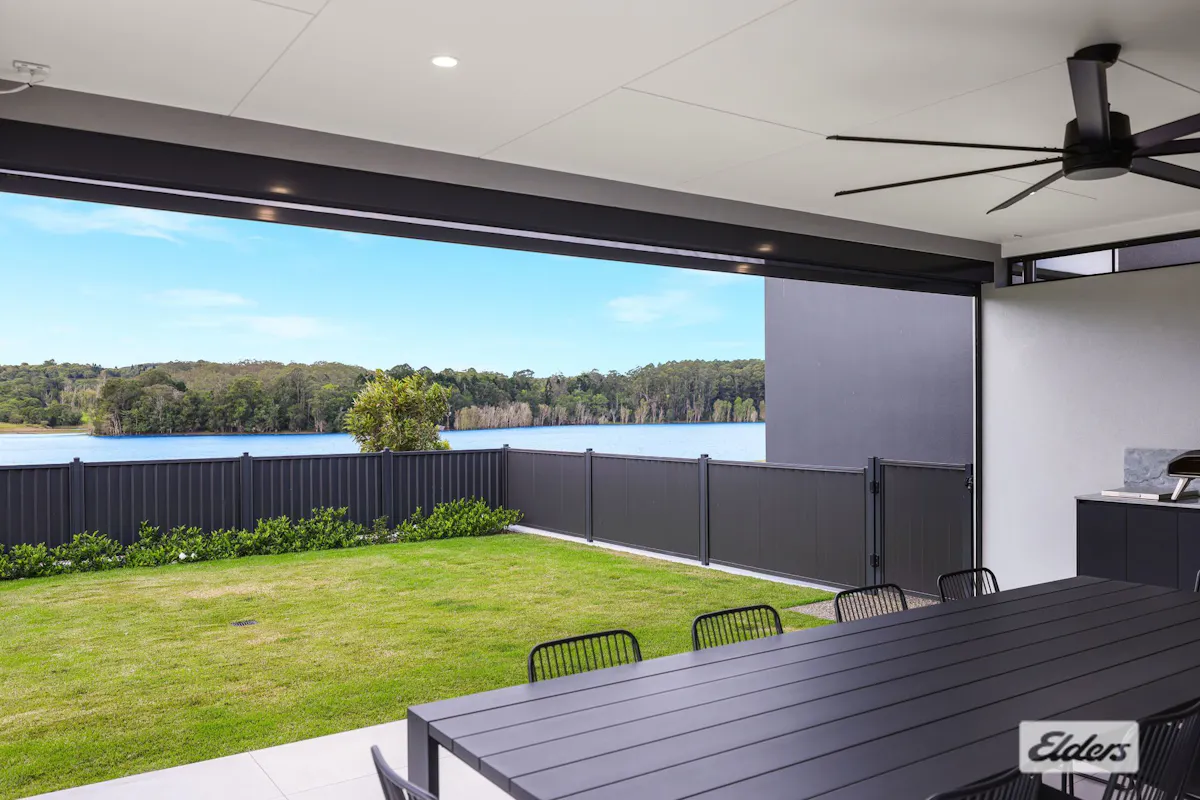 28 Waterfront Terrace — photo 4 of 27